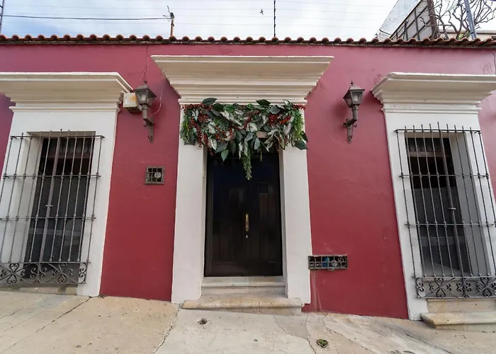 Casa De Las Flores Hotel